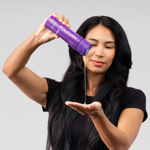 Șampon FOLIGAIN cu triplă acțiune pentru rărirea părului pentru femei cu 2% trioxidil