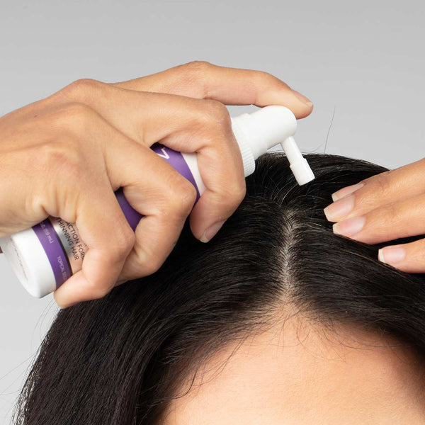 Formula completă FOLIGAIN Triple Action pentru rărirea părului pentru femei cu 10% trioxidil